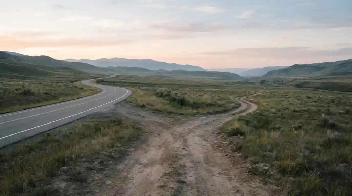 Dos caminos que se bifurcan representando las vías regulada y offshore para jugar con USDC